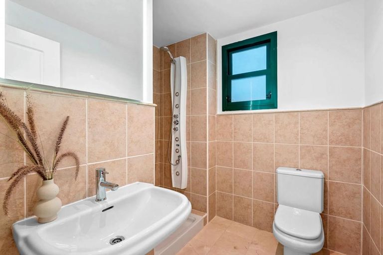 Property thumbnail 15