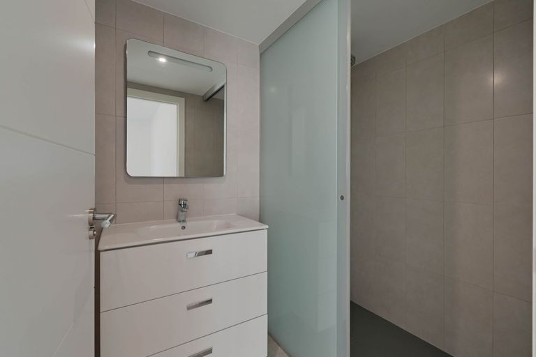 Property thumbnail 19