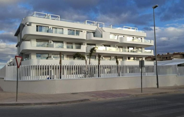Property thumbnail 6