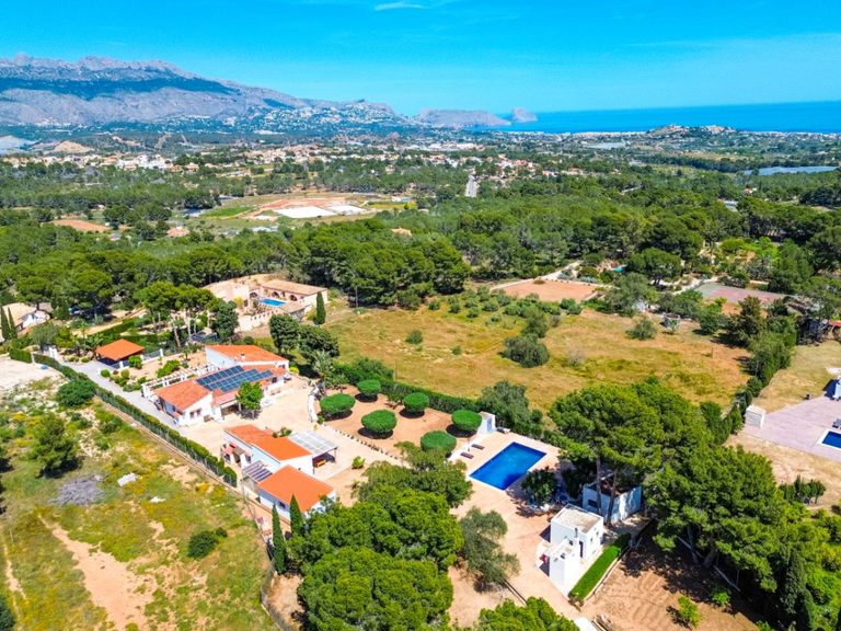 Property thumbnail 3