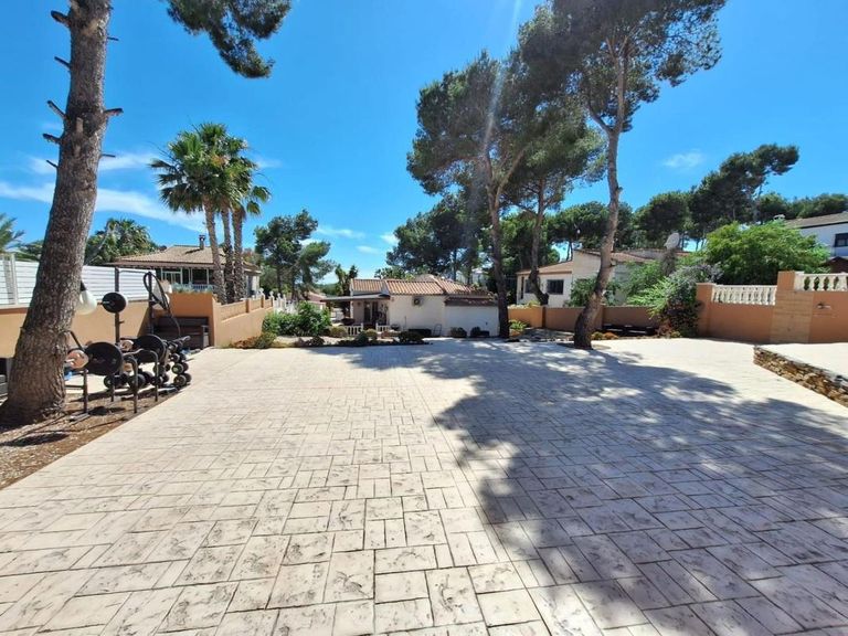 Property thumbnail 23