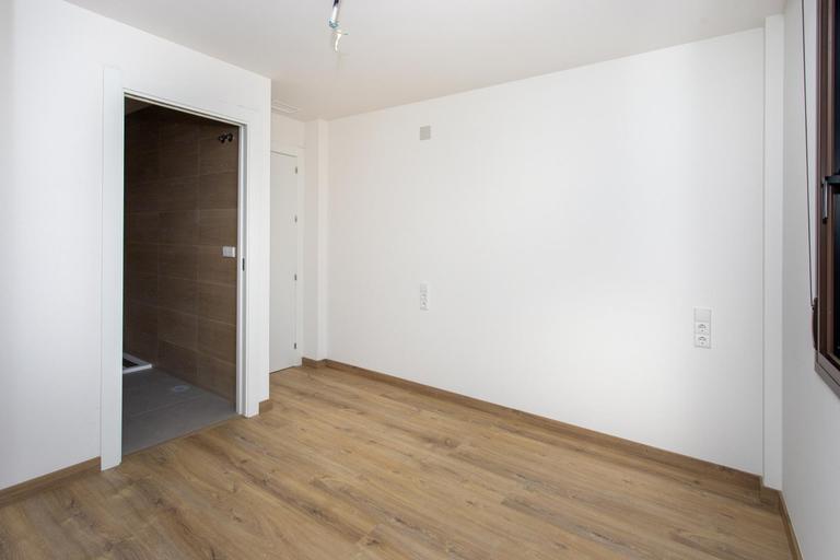 Property thumbnail 19