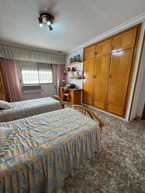 Property thumbnail 19