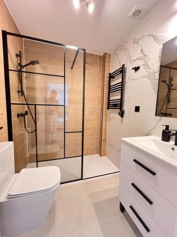 Property thumbnail 23