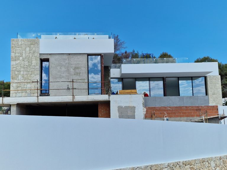 Property thumbnail 9