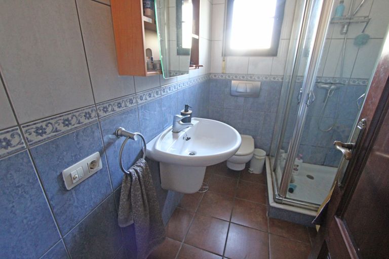 Property thumbnail 10