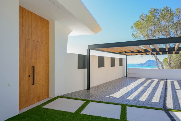Property thumbnail 6