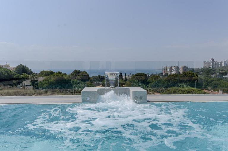 Property thumbnail 38