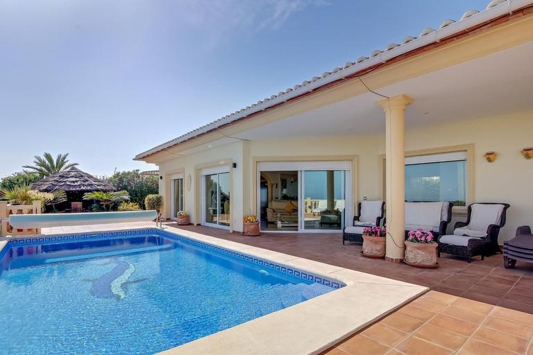 Property thumbnail 13