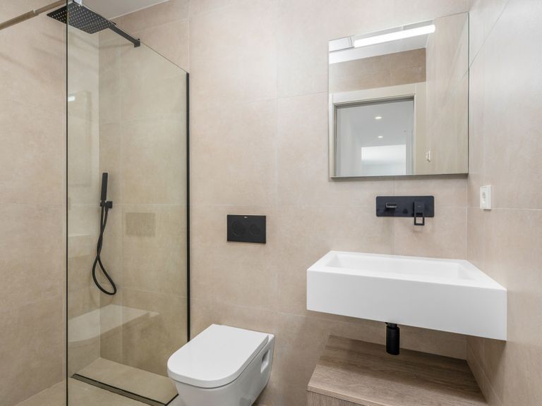 Property thumbnail 15