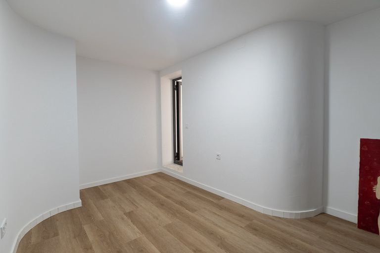 Property thumbnail 33
