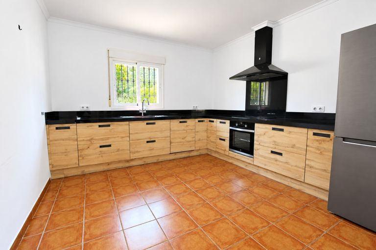 Property thumbnail 10