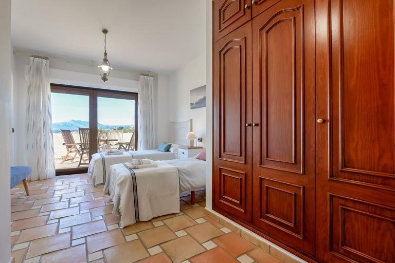 Property thumbnail 17