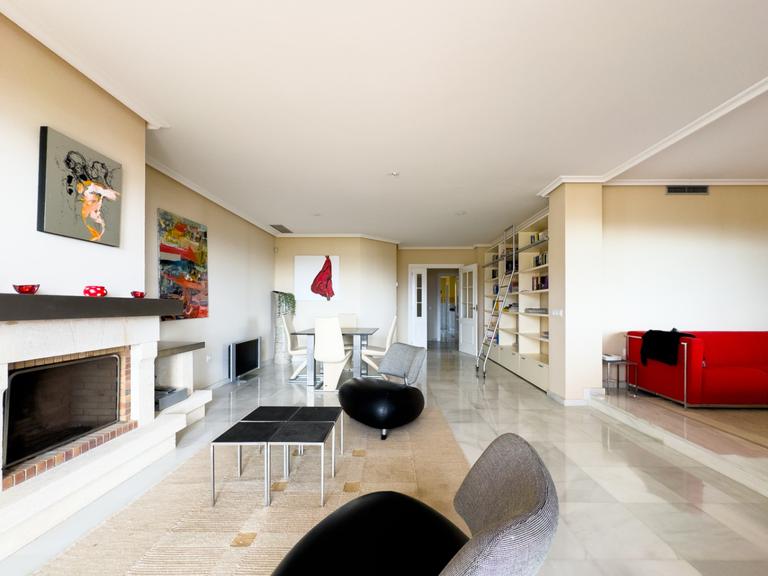 Property thumbnail 12