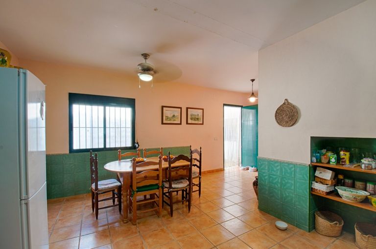 Property thumbnail 37