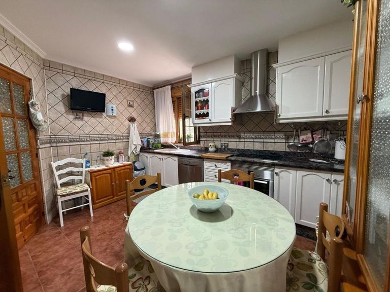 Property thumbnail 5