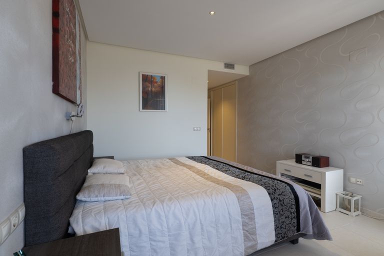 Property thumbnail 25