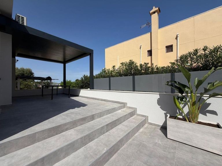 Property thumbnail 17