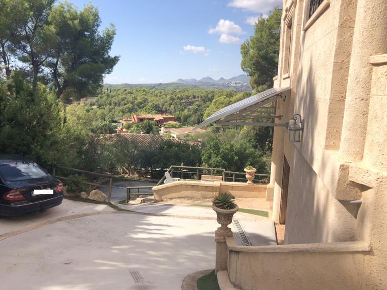 Property thumbnail 32