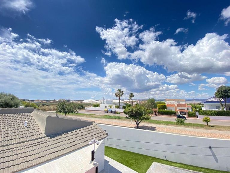 Property thumbnail 8