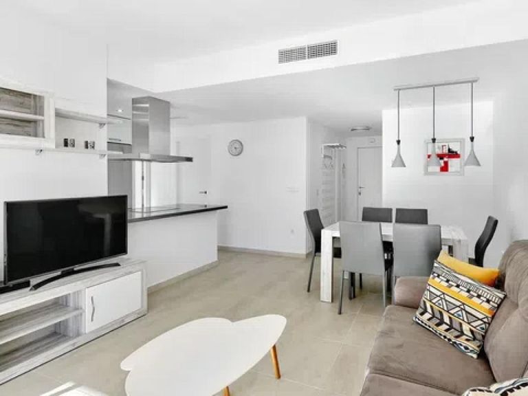 Property thumbnail 6