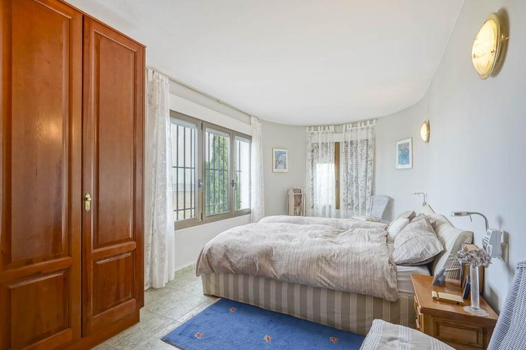 Property thumbnail 37