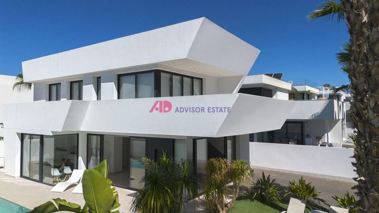 Property thumbnail 4