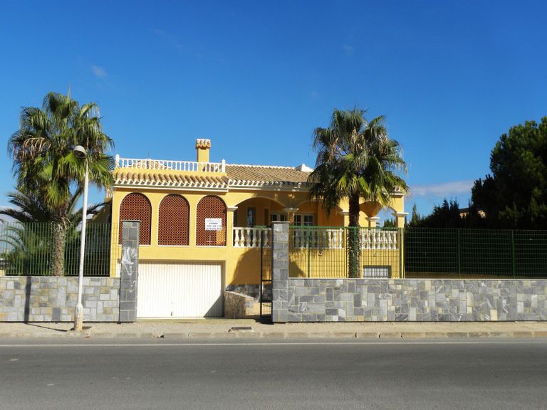Property thumbnail 1