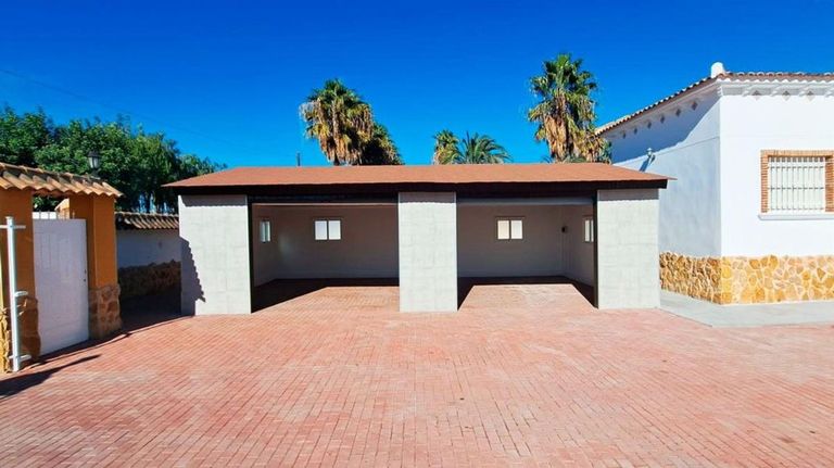 Property thumbnail 10