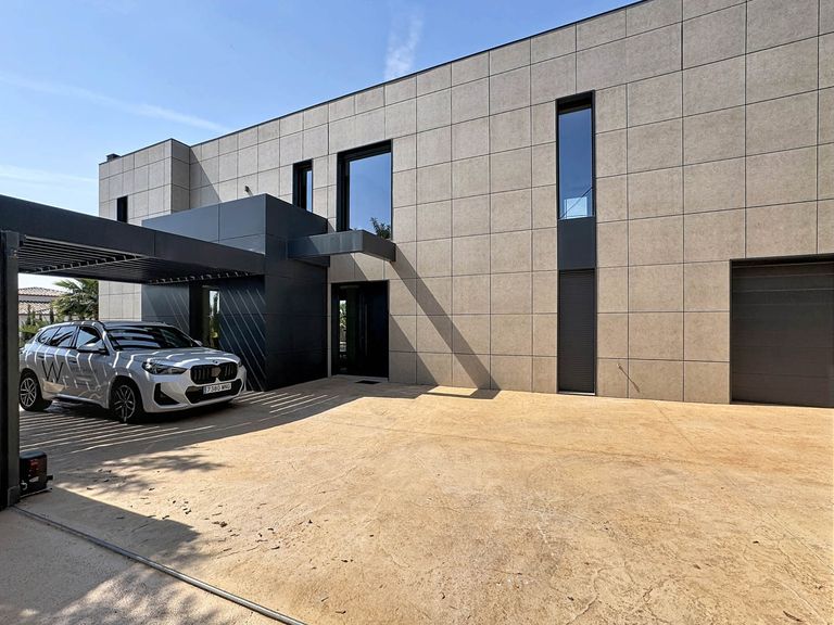 Property thumbnail 43