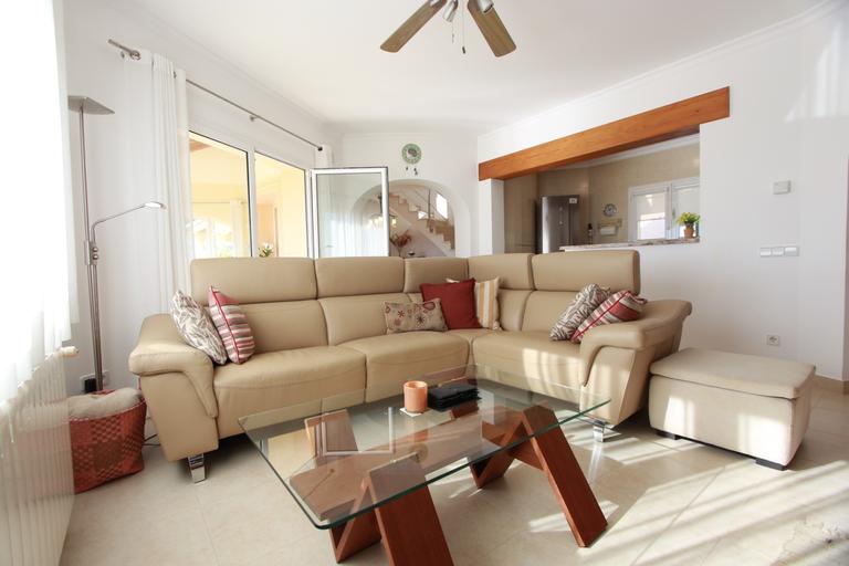 Property thumbnail 6