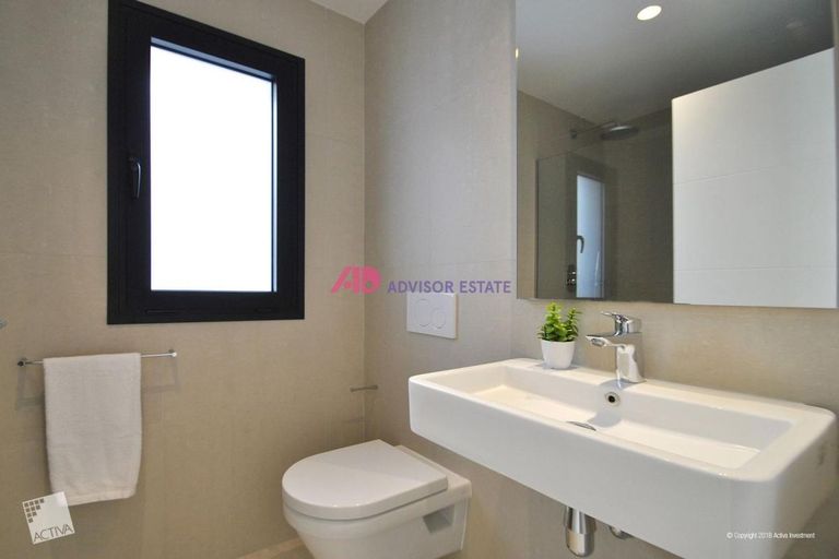 Property thumbnail 25