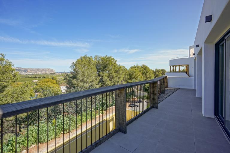 Property thumbnail 13