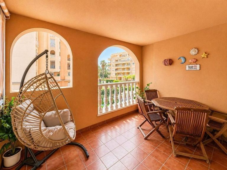 Property thumbnail 12