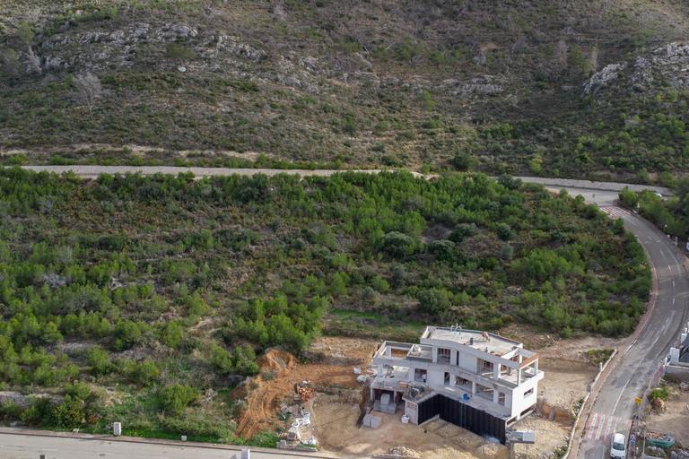 Property thumbnail 1