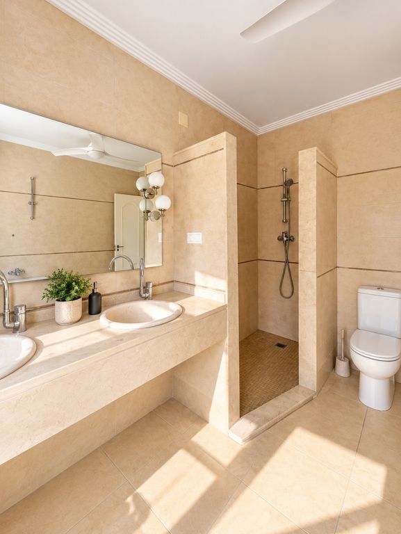 Property thumbnail 16