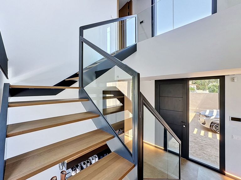 Property thumbnail 18