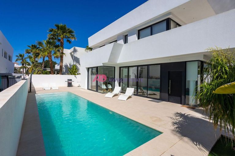Property thumbnail 7