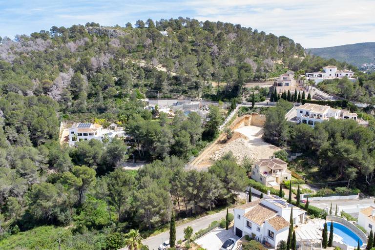 Property thumbnail 8