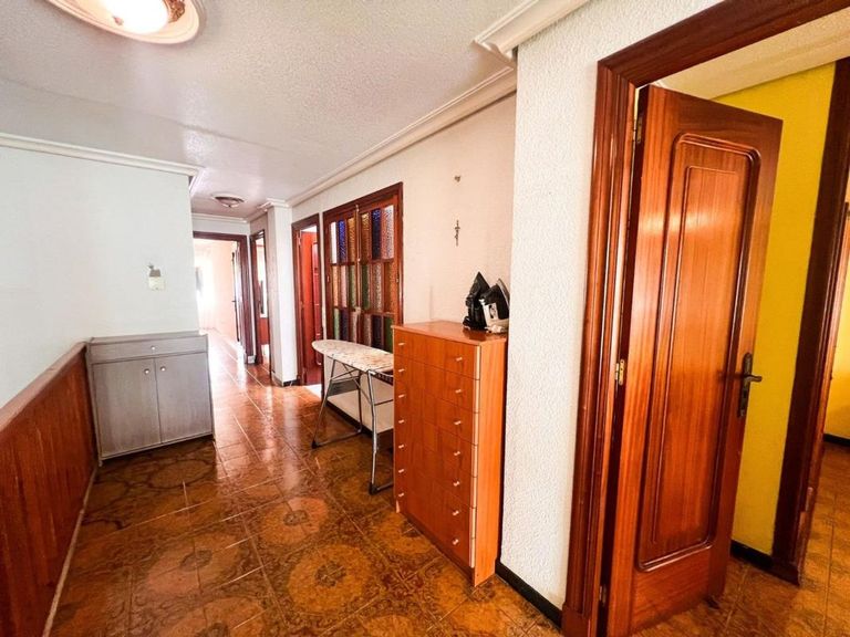 Property thumbnail 19