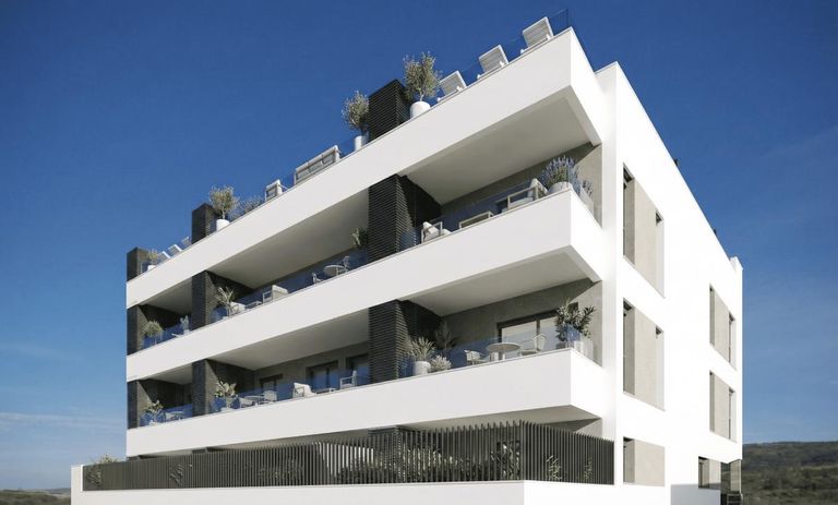 Property thumbnail 1