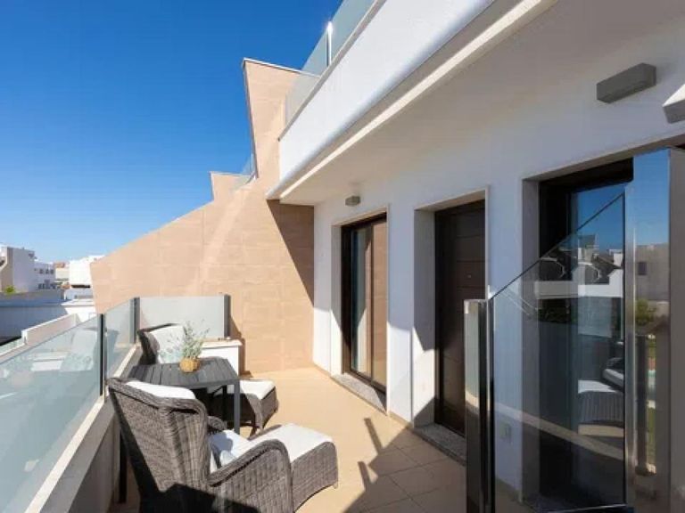 Property thumbnail 17