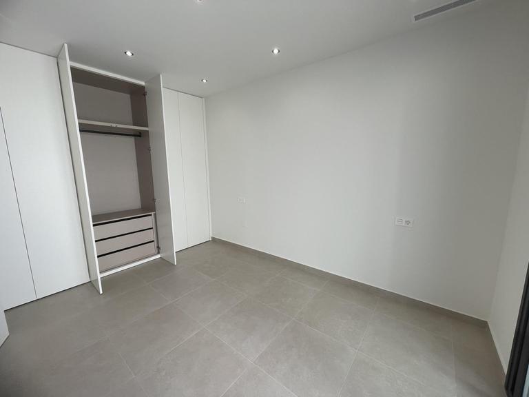 Property thumbnail 17