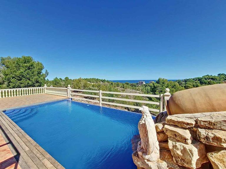 Property thumbnail 1