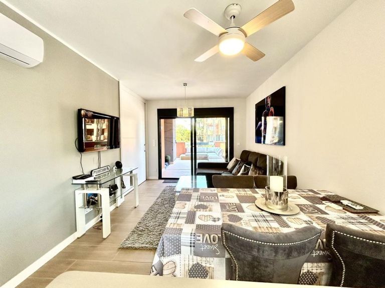 Property thumbnail 8