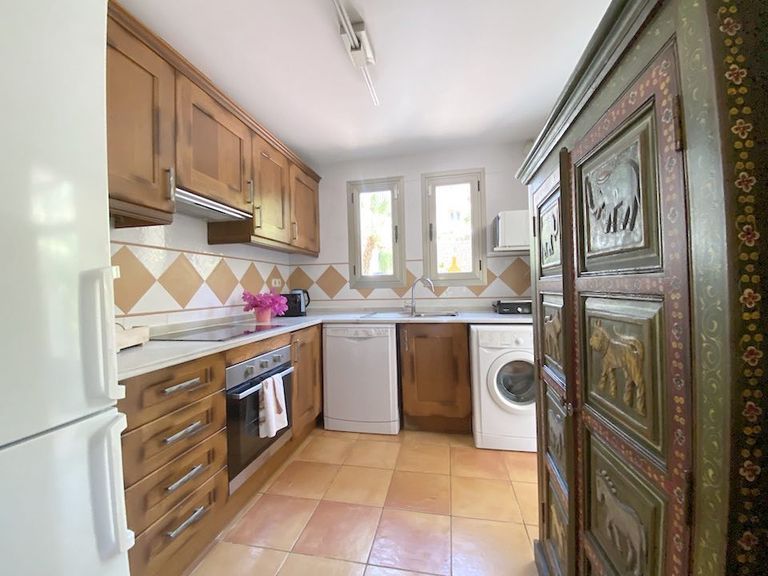 Property thumbnail 8