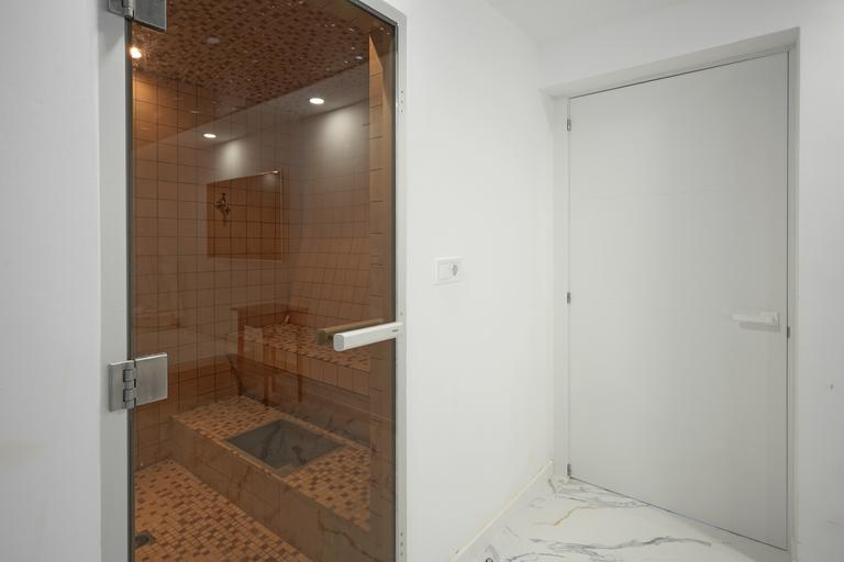 Property thumbnail 35