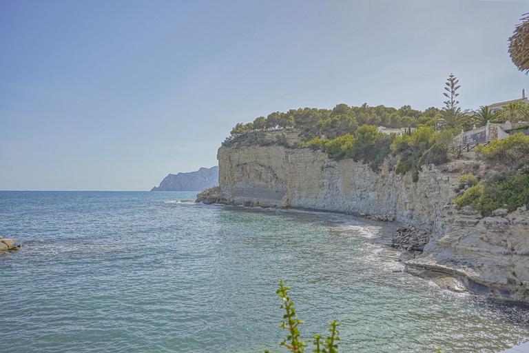 Property thumbnail 9