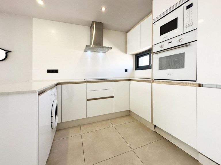 Property thumbnail 28