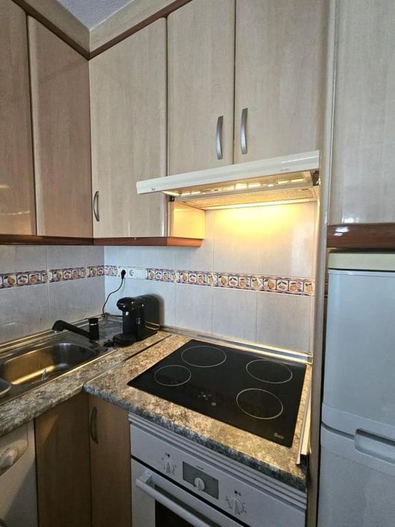 Property thumbnail 6